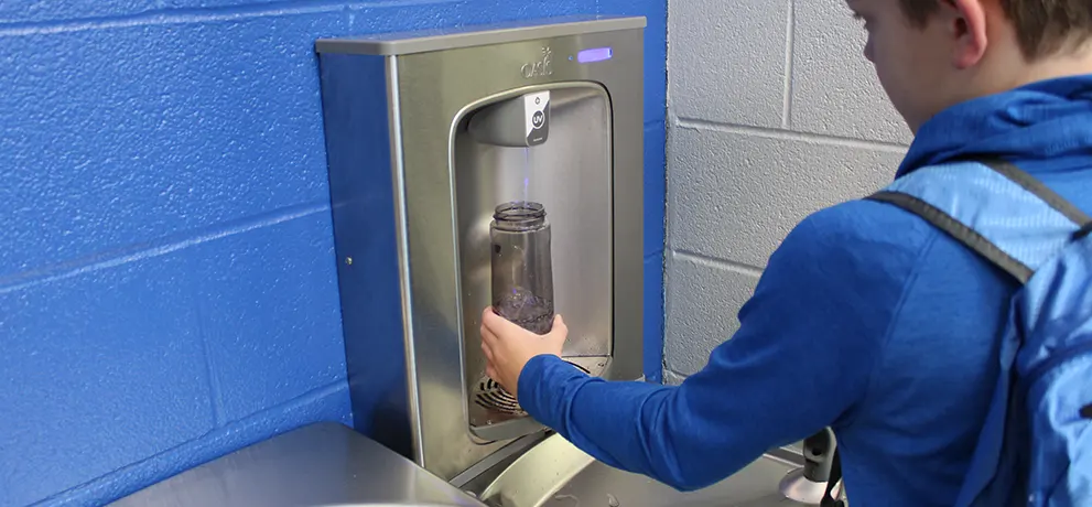 School bfs hero lifestyle 01