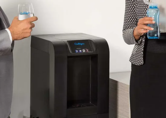 how-does-a-hot-and-cold-water-dispenser-work-featured