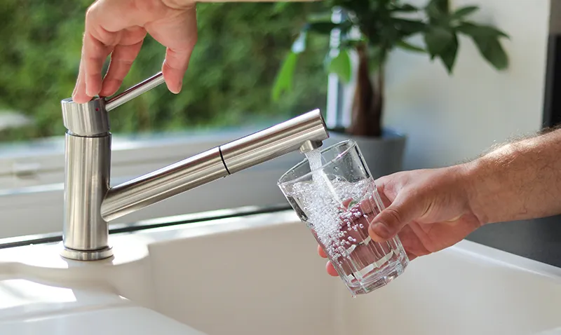 culligan-image-tap-water-03-long